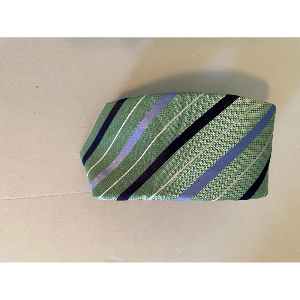Nautica Mens Green Navy Blue Striped Silk Blend Necktie 3.25 Inch Width